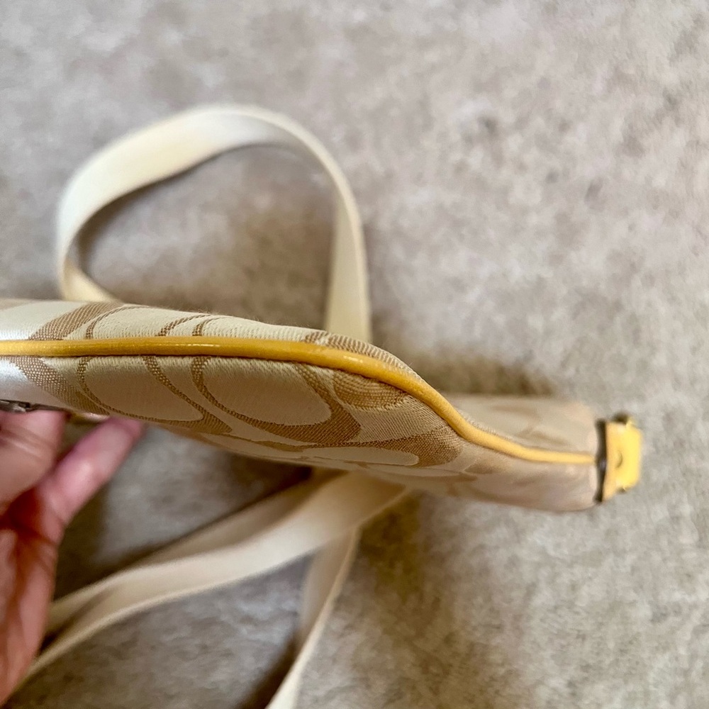 Coach crossbody bag - Picture 9 of 13